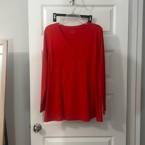 Lane Bryant red top size 14/16 soft v neck plus size work wear or casual